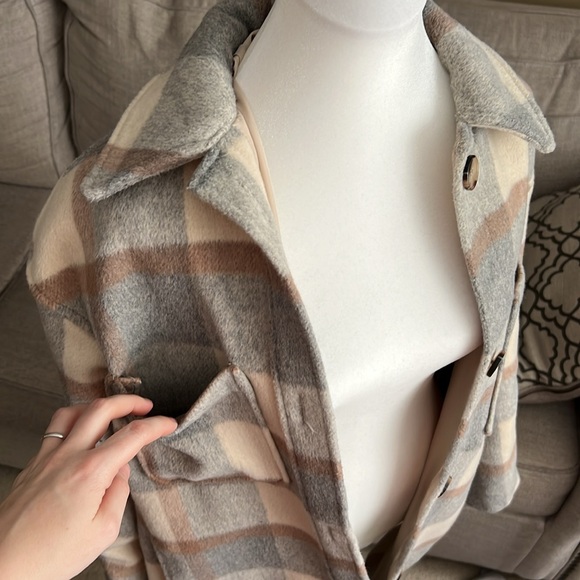 H&M Button Up Jacket - Picture 9 of 10